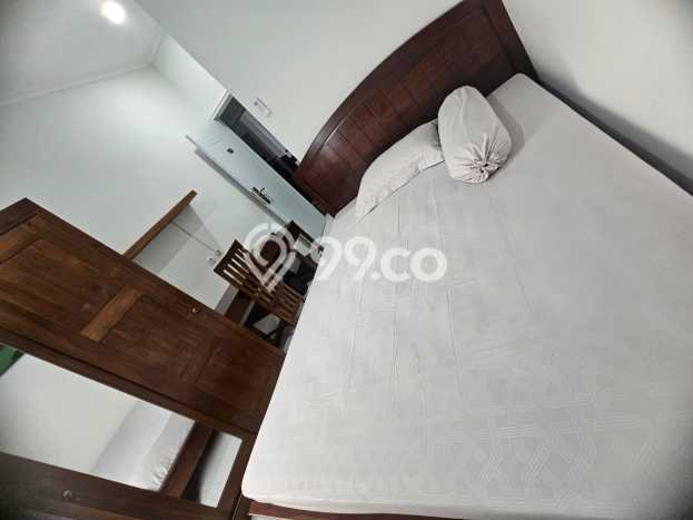 Unit Kost Dijual di Indraprasta dengan 32 Kamar Area Strategis Unit Kost Dijual di Indraprasta dengan 32 Kamar Area Strategis