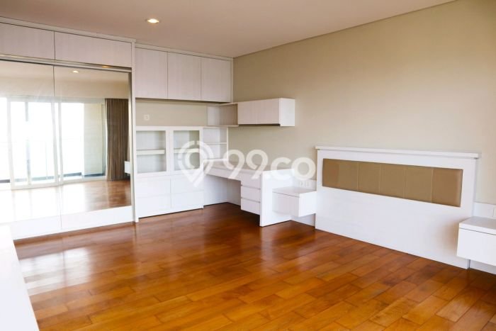 Apartemen Premium Dijual di Semarang Tengah, Semarang Punya 5 Kamar & 4 Kamar Mandi Apartemen Premium Dijual di Semarang Tengah, Semarang Punya 5 Kamar & 4 Kamar Mandi