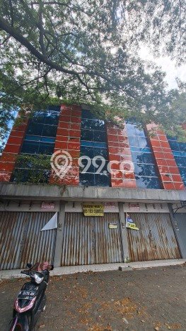 Unit Ruko Dijual di Semarang Barat Semarang Luas Tanah 88m2, Luas Bangunan 180m2 Unit Ruko Dijual di Semarang Barat Semarang Luas Tanah 88m2, Luas Bangunan 180m2