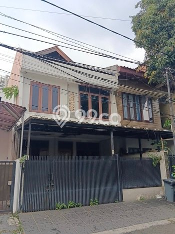 Hunian Mewah LB 250m2 Siap Pakai Desain Elegan di Pondok Indah, Jakarta Selatan Hunian Mewah LB 250m2 Siap Pakai Desain Elegan di Pondok Indah, Jakarta Selatan