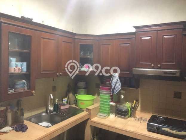 Rumah Mewah LB 265m2 Siap Huni Desain Elegan di Sukmajaya, Depok Rumah Mewah LB 265m2 Siap Huni Desain Elegan di Sukmajaya, Depok