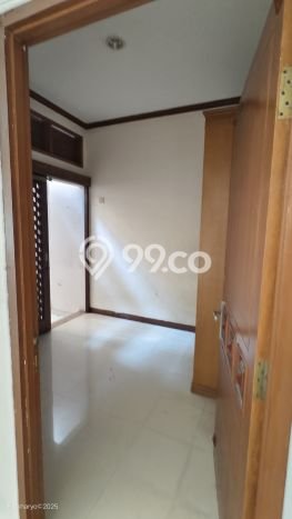LOKASI PREMIUM! Rumah area Sukmajaya, 3 KT, Area Tenang, Luas 126m2m² Bangunan 136m2m² LOKASI PREMIUM! Rumah area Sukmajaya, 3 KT, Area Tenang, Luas 126m2m² Bangunan 136m2m²