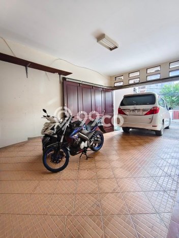 Disewakan Rumah Murah di Tanjung Barat Jakarta Selatan dengan 4 KT Disewakan Rumah Murah di Tanjung Barat Jakarta Selatan dengan 4 KT