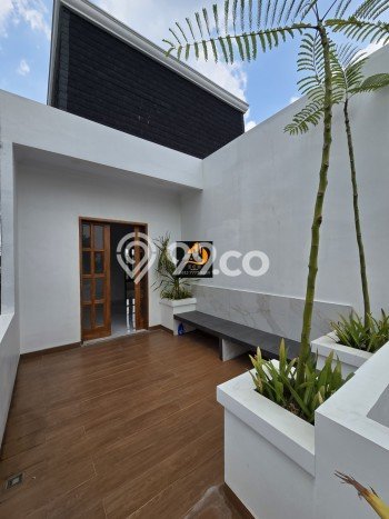 For Sale Rumah Mewah Exclusive di Jagakarsa, Jakarta Selatan For Sale Rumah Mewah Exclusive di Jagakarsa, Jakarta Selatan