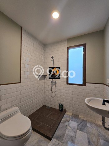 Rumah Elit Modern Siap Huni di Cipinang Jakarta Timur Rumah Elit Modern Siap Huni di Cipinang Jakarta Timur