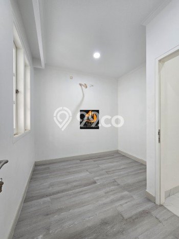 Dijual Rumah Luas Elegan Dengan View Eksklusif di Kayu Putih, Jakarta Timur Dijual Rumah Luas Elegan Dengan View Eksklusif di Kayu Putih, Jakarta Timur