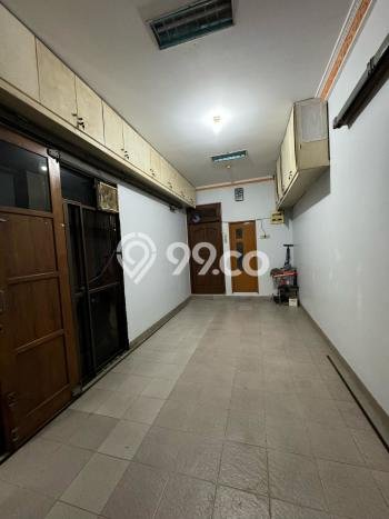 Rumah Luxury Modern Siap Huni di Utan Kayu Jakarta Timur Rumah Luxury Modern Siap Huni di Utan Kayu Jakarta Timur
