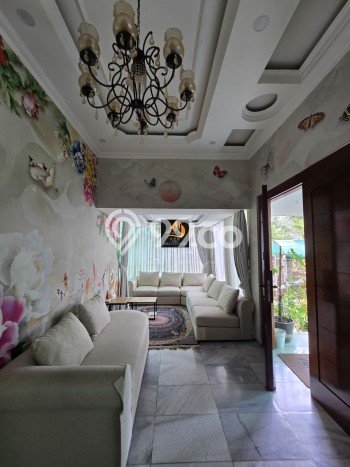 Jual Rumah Mewah Elegan Dengan View Eksklusif di Pondok Kelapa, Jakarta Timur Jual Rumah Mewah Elegan Dengan View Eksklusif di Pondok Kelapa, Jakarta Timur