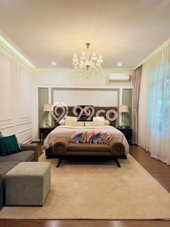 Rumah Elit LB 500m2 Siap Huni Desain Elegan di Senopati, Jakarta Selatan Rumah Elit LB 500m2 Siap Huni Desain Elegan di Senopati, Jakarta Selatan