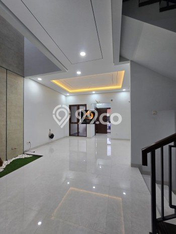 For Sale Rumah Elit Exclusive di Cempaka Putih, Jakarta Pusat For Sale Rumah Elit Exclusive di Cempaka Putih, Jakarta Pusat