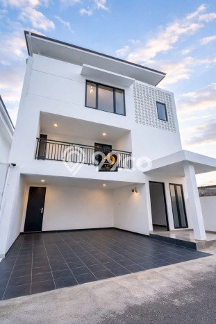 Jual Rumah Modern 4 KT di Cijantung, Jakarta Timur Jual Rumah Modern 4 KT di Cijantung, Jakarta Timur