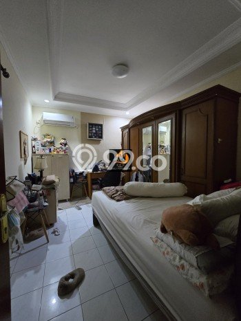 Jual Rumah Luas Megah Dengan View Eksklusif di Pulomas, Jakarta Timur Jual Rumah Luas Megah Dengan View Eksklusif di Pulomas, Jakarta Timur