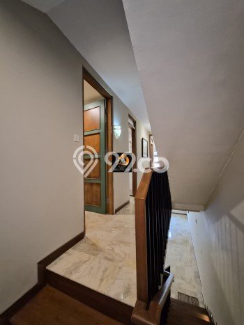 Dijual Rumah Mewah Elegan Dengan View Cantik di Cipinang, Jakarta Timur Dijual Rumah Mewah Elegan Dengan View Cantik di Cipinang, Jakarta Timur