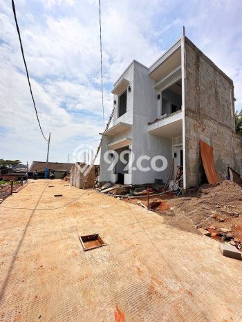 Jual Rumah Eksklusif 3 KT di Kalisari, Jakarta Timur Jual Rumah Eksklusif 3 KT di Kalisari, Jakarta Timur