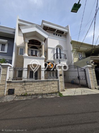 Rumah Luxury Modern Tanpa Renovasi di Cipinang Jakarta Timur Rumah Luxury Modern Tanpa Renovasi di Cipinang Jakarta Timur