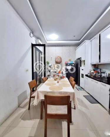 Hot Offer Hunian Premium Ideal dan Luas di Pesanggrahan, Jakarta Selatan Hot Offer Hunian Premium Ideal dan Luas di Pesanggrahan, Jakarta Selatan
