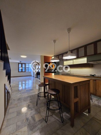 Rumah Elit Modern Siap Huni di Cipinang Jakarta Timur Rumah Elit Modern Siap Huni di Cipinang Jakarta Timur
