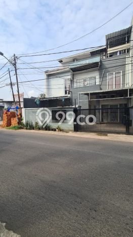 Dijual Kost Strategis di Ciputat, Tangerang Selatan 21 KT, 21 KM, Luas Bangunan 470m2 Dijual Kost Strategis di Ciputat, Tangerang Selatan 21 KT, 21 KM, Luas Bangunan 470m2