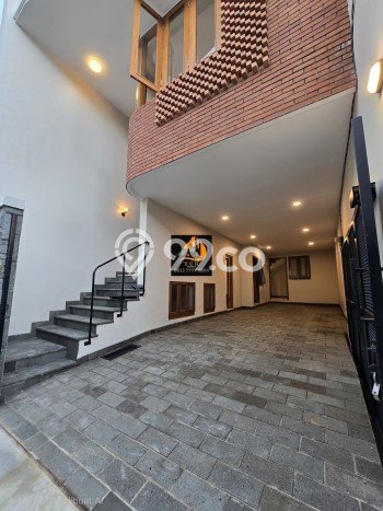 Rumah Elit Modern Siap Huni di Cipinang Jakarta Timur Rumah Elit Modern Siap Huni di Cipinang Jakarta Timur