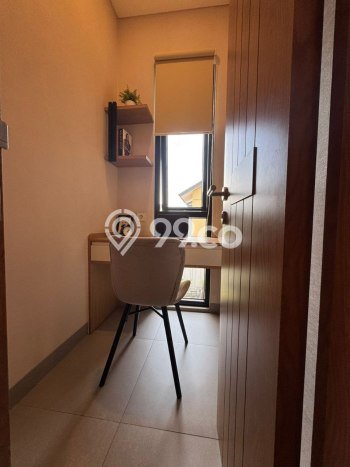 Rumah Strategis Minimalis Lb 102m2 di BSD, Tangerang Selatan Rumah Strategis Minimalis Lb 102m2 di BSD, Tangerang Selatan