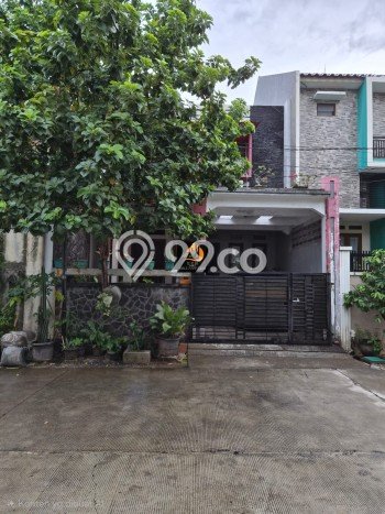 Rumah Luxury Modern Siap Huni di Pondok Kelapa Jakarta Timur Rumah Luxury Modern Siap Huni di Pondok Kelapa Jakarta Timur