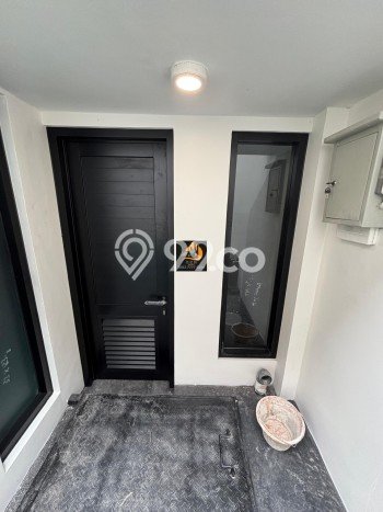 Dijual Rumah Mewah Megah Dengan View Cantik di Pondok Kelapa, Jakarta Timur Dijual Rumah Mewah Megah Dengan View Cantik di Pondok Kelapa, Jakarta Timur