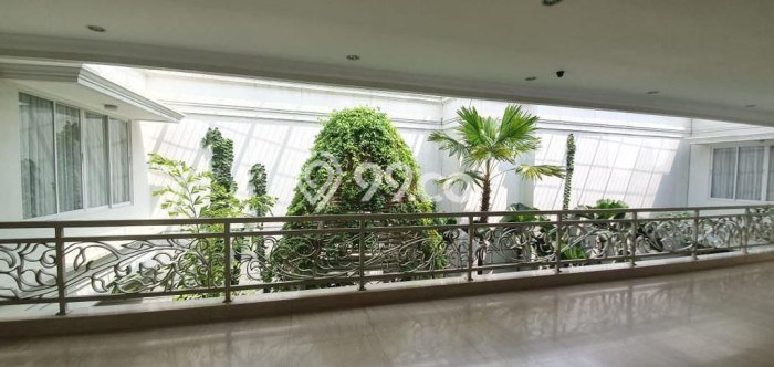 Rumah Elit LB 1000m2 Siap Pakai Desain Elegan di Kebon Kacang, Jakarta Pusat Rumah Elit LB 1000m2 Siap Pakai Desain Elegan di Kebon Kacang, Jakarta Pusat