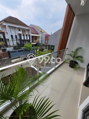 Rumah Modern 4 KT LT 96m2 di Pondok Kelapa Rumah Modern 4 KT LT 96m2 di Pondok Kelapa