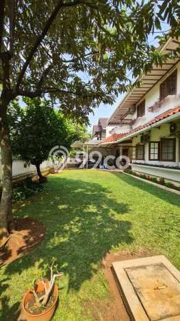Dijual Rumah Luas Elegan Dengan View Cantik di Lebak Bulus, Jakarta Selatan Dijual Rumah Luas Elegan Dengan View Cantik di Lebak Bulus, Jakarta Selatan