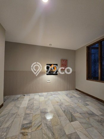 Rumah Elit Modern Siap Huni di Cipinang Jakarta Timur Rumah Elit Modern Siap Huni di Cipinang Jakarta Timur