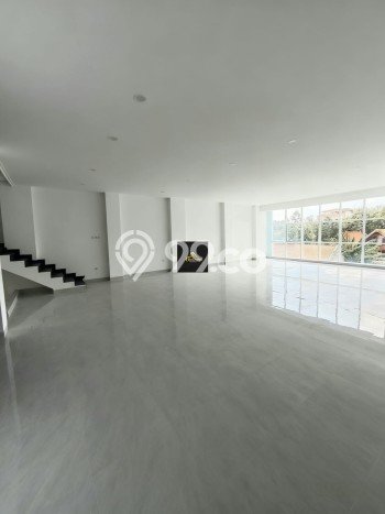 Kantor Dijual di Prime Area Jakarta Timur Luas 600m2 Kantor Dijual di Prime Area Jakarta Timur Luas 600m2