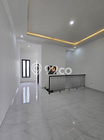 Rumah Luas Asri 4 KT Siap Pakai di Cipinang Jakarta Timur Rumah Luas Asri 4 KT Siap Pakai di Cipinang Jakarta Timur