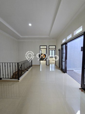 For Sale Rumah Mewah Exclusive di Duren Sawit, Jakarta Timur For Sale Rumah Mewah Exclusive di Duren Sawit, Jakarta Timur