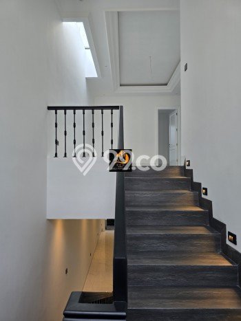 Rumah Mewah Dijual LT 169m2 di Cempaka Putih, Jakarta Pusat Rumah Mewah Dijual LT 169m2 di Cempaka Putih, Jakarta Pusat