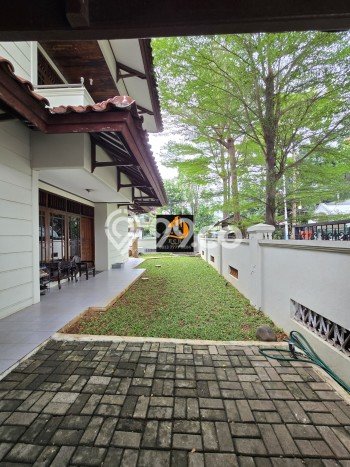 Siap Huni Rumah Mewah 10 Kamar di Cempaka Putih Dekat ke Mana Saja Siap Huni Rumah Mewah 10 Kamar di Cempaka Putih Dekat ke Mana Saja