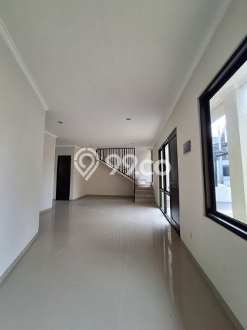 Hunian Cantik Modern Lb 90m2 di Pamulang, Tangerang Selatan Hunian Cantik Modern Lb 90m2 di Pamulang, Tangerang Selatan
