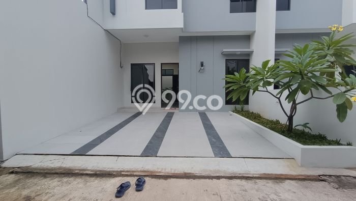 For Sale Hunian Rumah Terawat 3 KT di Jatiwaringin, Bekasi For Sale Hunian Rumah Terawat 3 KT di Jatiwaringin, Bekasi