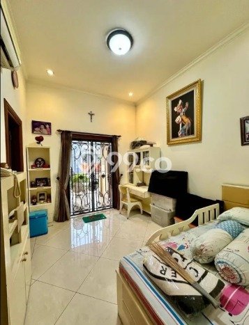 Siap Huni Rumah Mewah 11 Kamar di Pancoran Dekat ke Mana Pun Siap Huni Rumah Mewah 11 Kamar di Pancoran Dekat ke Mana Pun