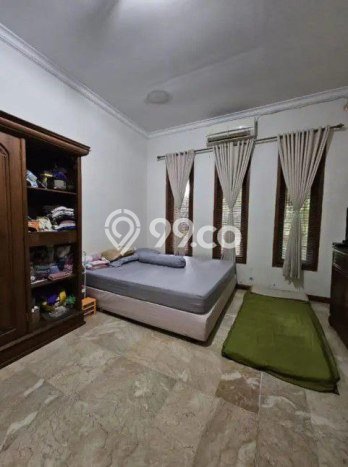 Cocok Untuk Investasi! Dijual Kost di Bintaro 10 Kamar Cocok Untuk Investasi! Dijual Kost di Bintaro 10 Kamar
