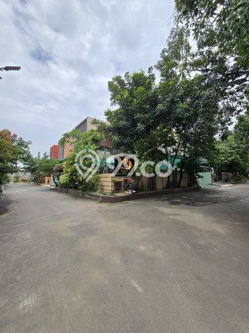 Jual Rumah Mewah Elegan Dengan View Eksklusif di Pondok Kelapa, Jakarta Timur Jual Rumah Mewah Elegan Dengan View Eksklusif di Pondok Kelapa, Jakarta Timur