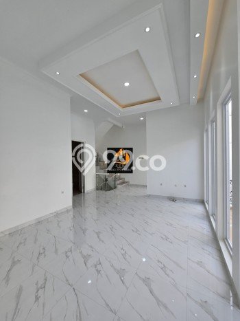 Dijual Rumah Luas Elegan Dengan View Eksklusif di Kayu Putih, Jakarta Timur Dijual Rumah Luas Elegan Dengan View Eksklusif di Kayu Putih, Jakarta Timur