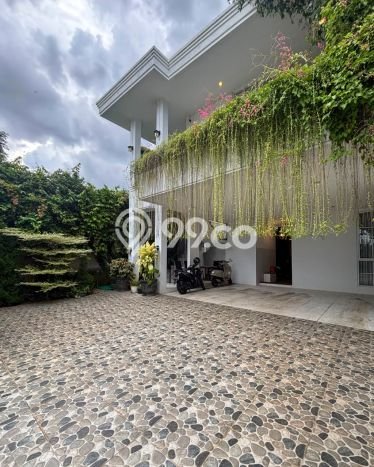 Dijual Rumah Mewah Megah Dengan View Cantik di Bintaro, Tangerang Selatan Dijual Rumah Mewah Megah Dengan View Cantik di Bintaro, Tangerang Selatan