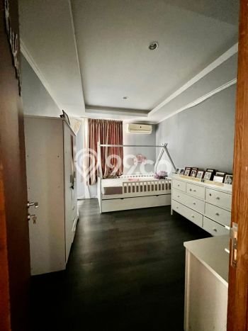 Rumah Elit Modern Siap Huni di Pejaten Jakarta Selatan Rumah Elit Modern Siap Huni di Pejaten Jakarta Selatan
