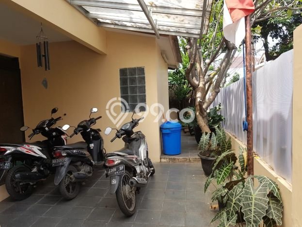 Rumah Mewah LB 200m2 Siap Huni Desain Elegan di Panglima Polim, Jakarta Selatan Rumah Mewah LB 200m2 Siap Huni Desain Elegan di Panglima Polim, Jakarta Selatan