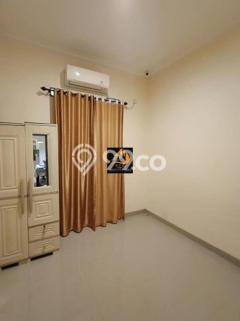 Hunian Cantik Modern Lb 210m2 di Kramat Jati, Jakarta Timur Hunian Cantik Modern Lb 210m2 di Kramat Jati, Jakarta Timur
