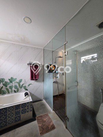 Jual Rumah Mewah Elegan Dengan View Eksklusif di Pondok Kelapa, Jakarta Timur Jual Rumah Mewah Elegan Dengan View Eksklusif di Pondok Kelapa, Jakarta Timur