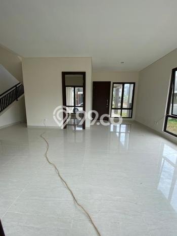 Rumah Mewah Siap Huni LT 250m2 di Cimanggis, Depok Rumah Mewah Siap Huni LT 250m2 di Cimanggis, Depok