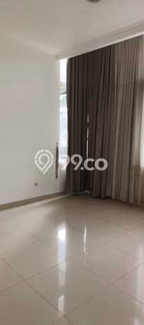 Rumah Mewah LB 250m2 Siap Huni Desain Elegan di Kota Wisata, Bogor Rumah Mewah LB 250m2 Siap Huni Desain Elegan di Kota Wisata, Bogor