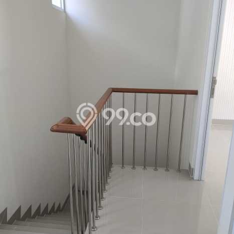 Dijual Hunian Rumah Terawat 3 Kamar di Jatikarya, Bekasi Dijual Hunian Rumah Terawat 3 Kamar di Jatikarya, Bekasi