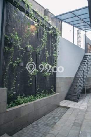 Siap Huni Rumah Mewah 4 Kamar di Kebayoran Baru Dekat ke Mana Saja Siap Huni Rumah Mewah 4 Kamar di Kebayoran Baru Dekat ke Mana Saja